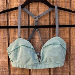 Lululemon Anahatasana Bralette